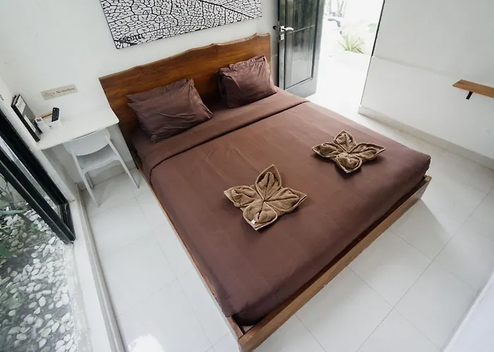 Escotel Tempekan